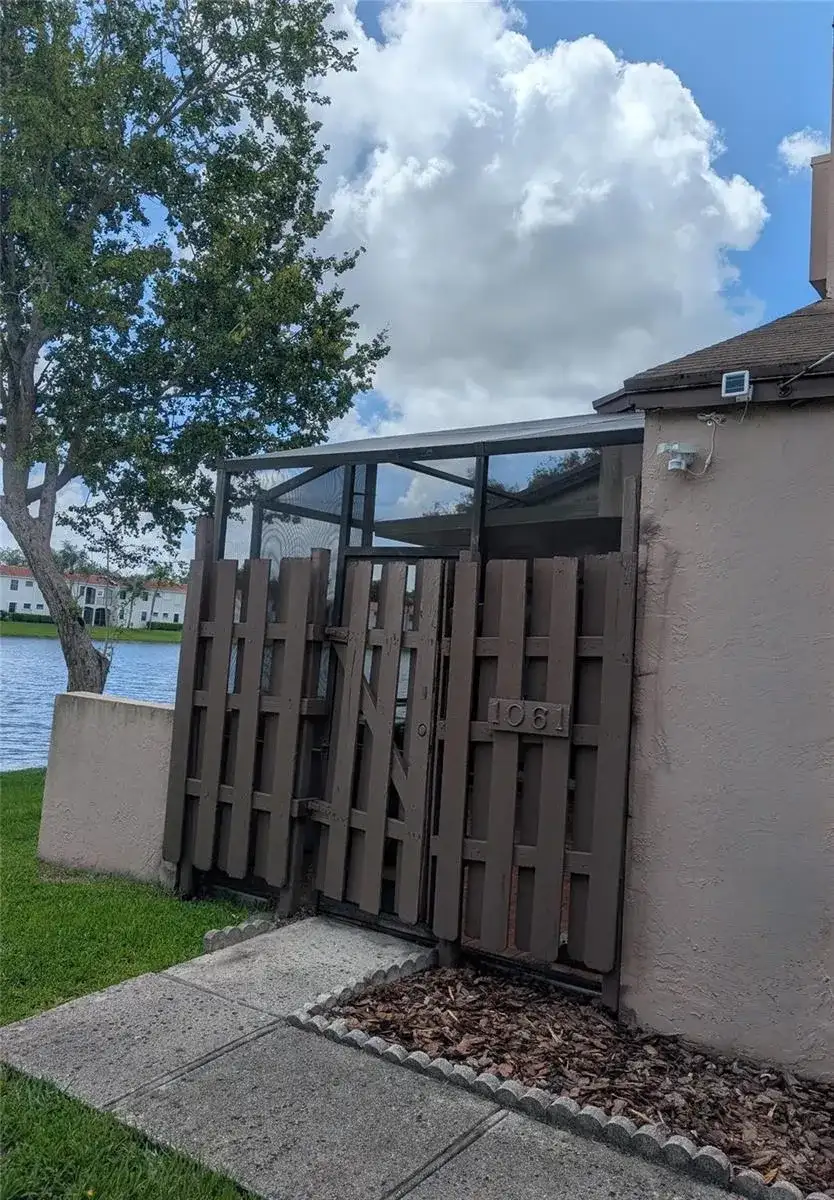 1061 NW 122nd Terrace, Pembroke Pines FL 33026 photo 2