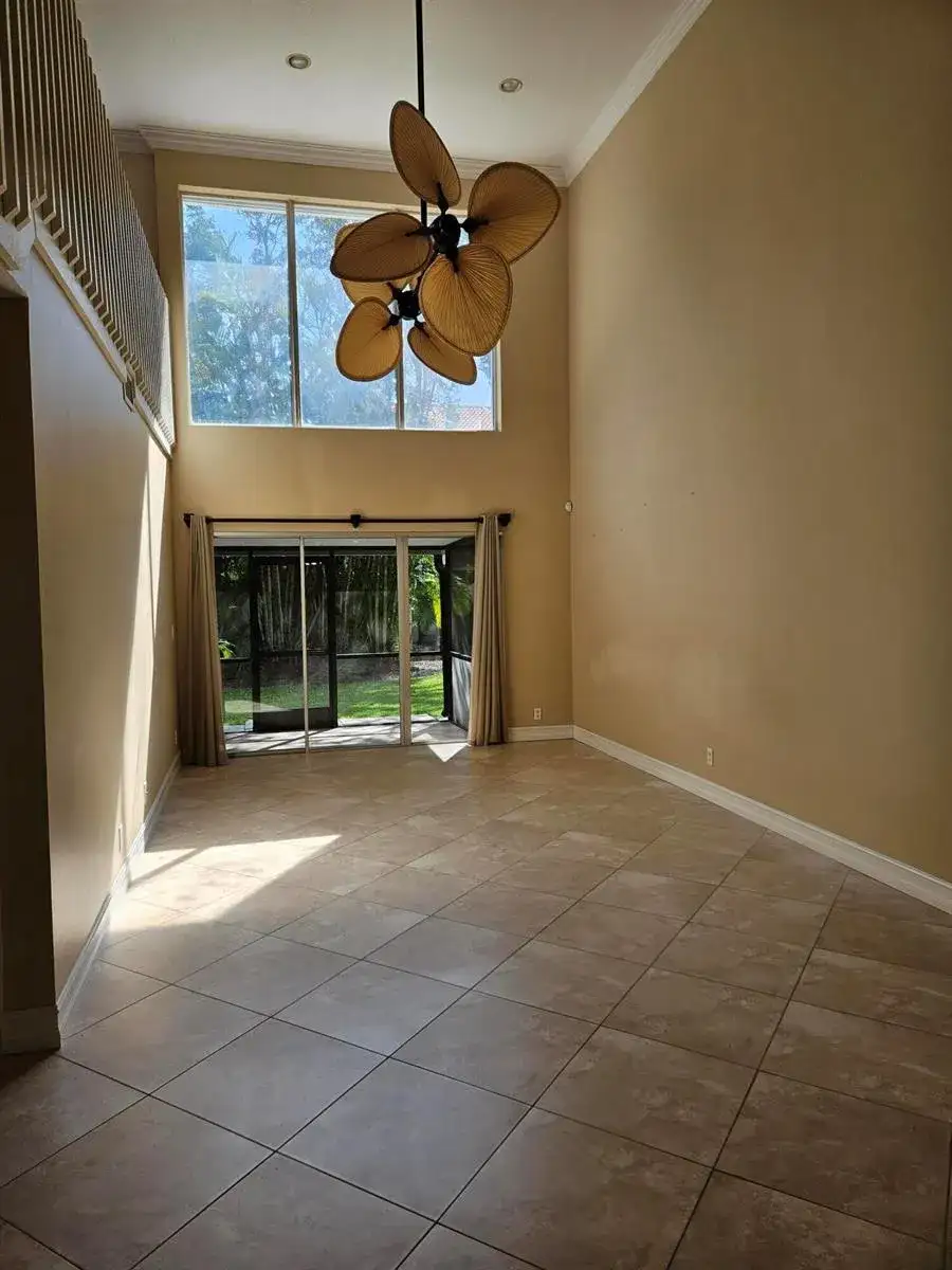7526 Pinewalk Drive S # 174, Margate FL 33063 photo 2
