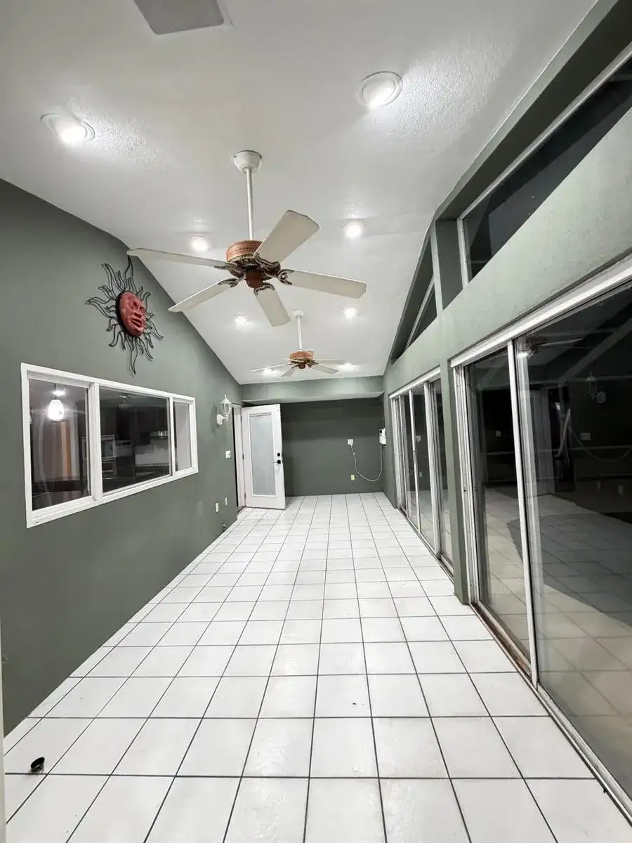 5314 Kenyon Road, Orlando FL 32810 photo 4