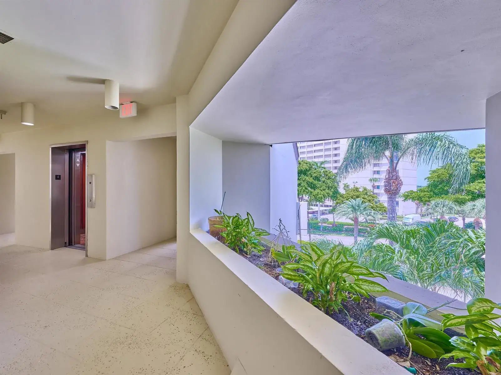 1117 Marine Way E, North Palm Beach FL 33408 photo 3