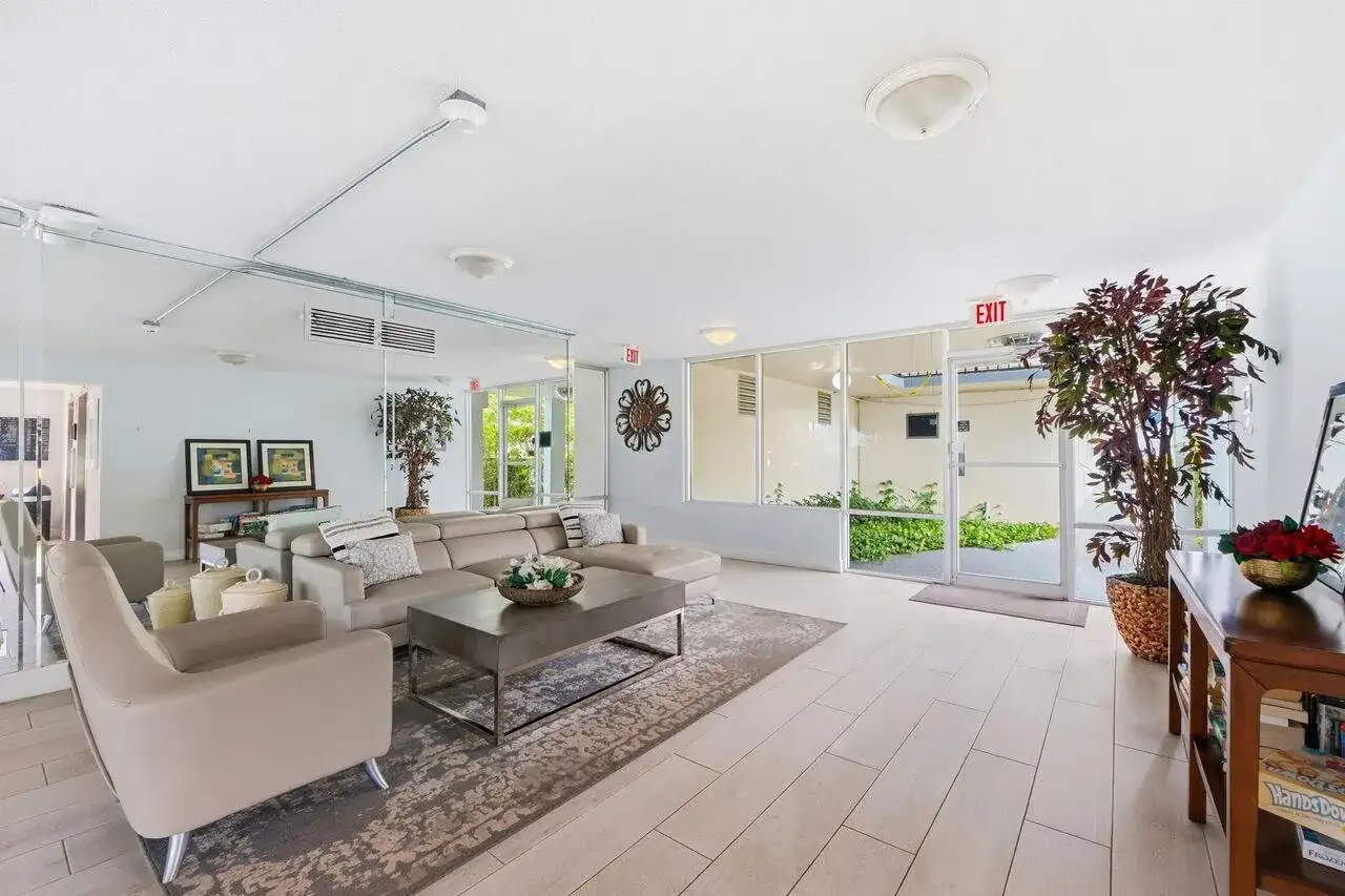 6000 NW 2nd Avenue # 437, Boca Raton FL 33487 photo 2