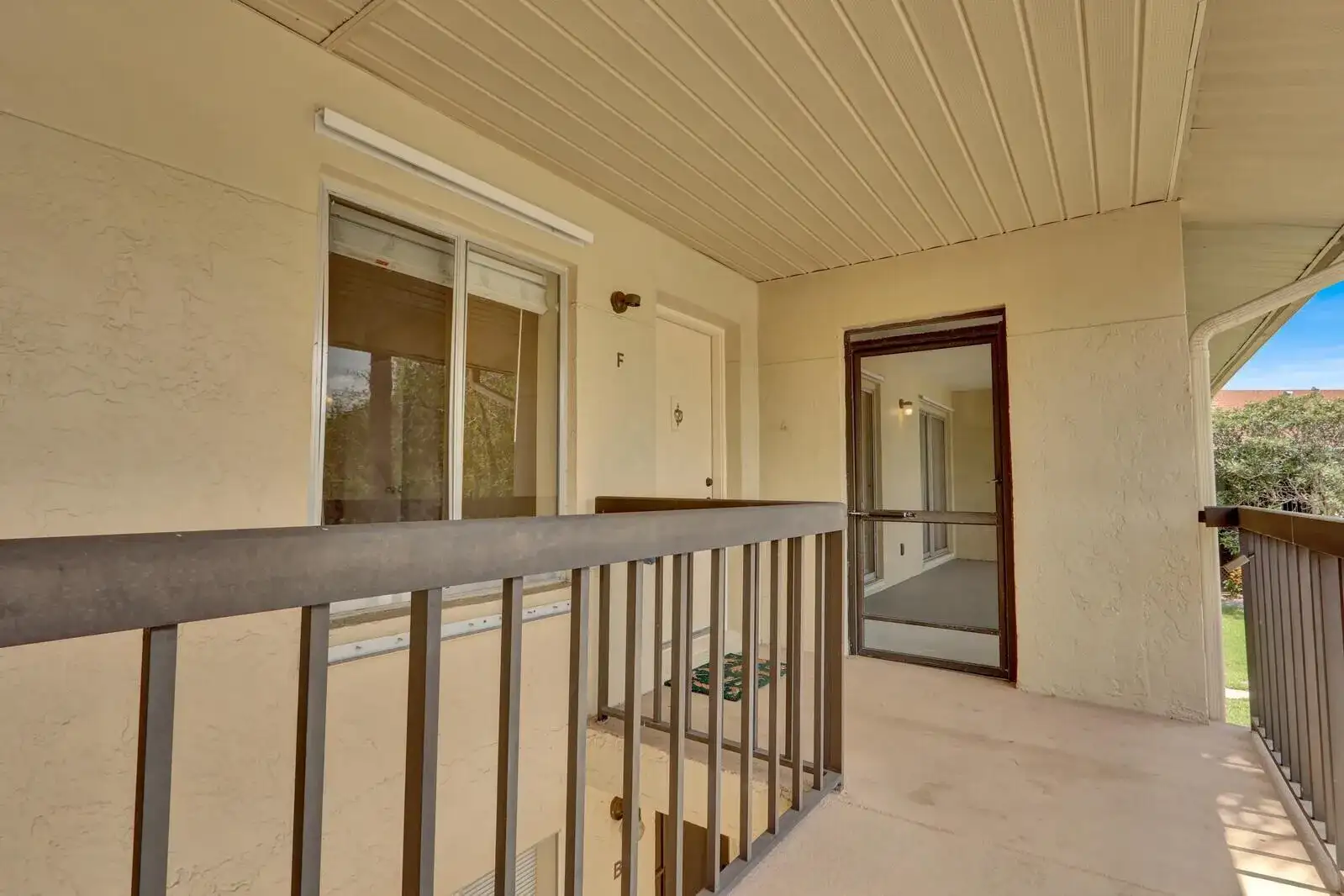 6563 Chasewood Drive # F, Jupiter FL 33458 photo 2