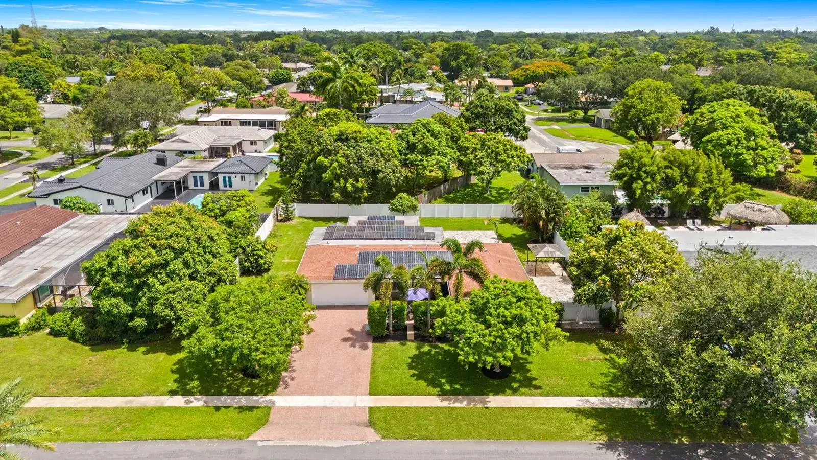 6131 SW 8th Street, Plantation FL 33317 photo 3