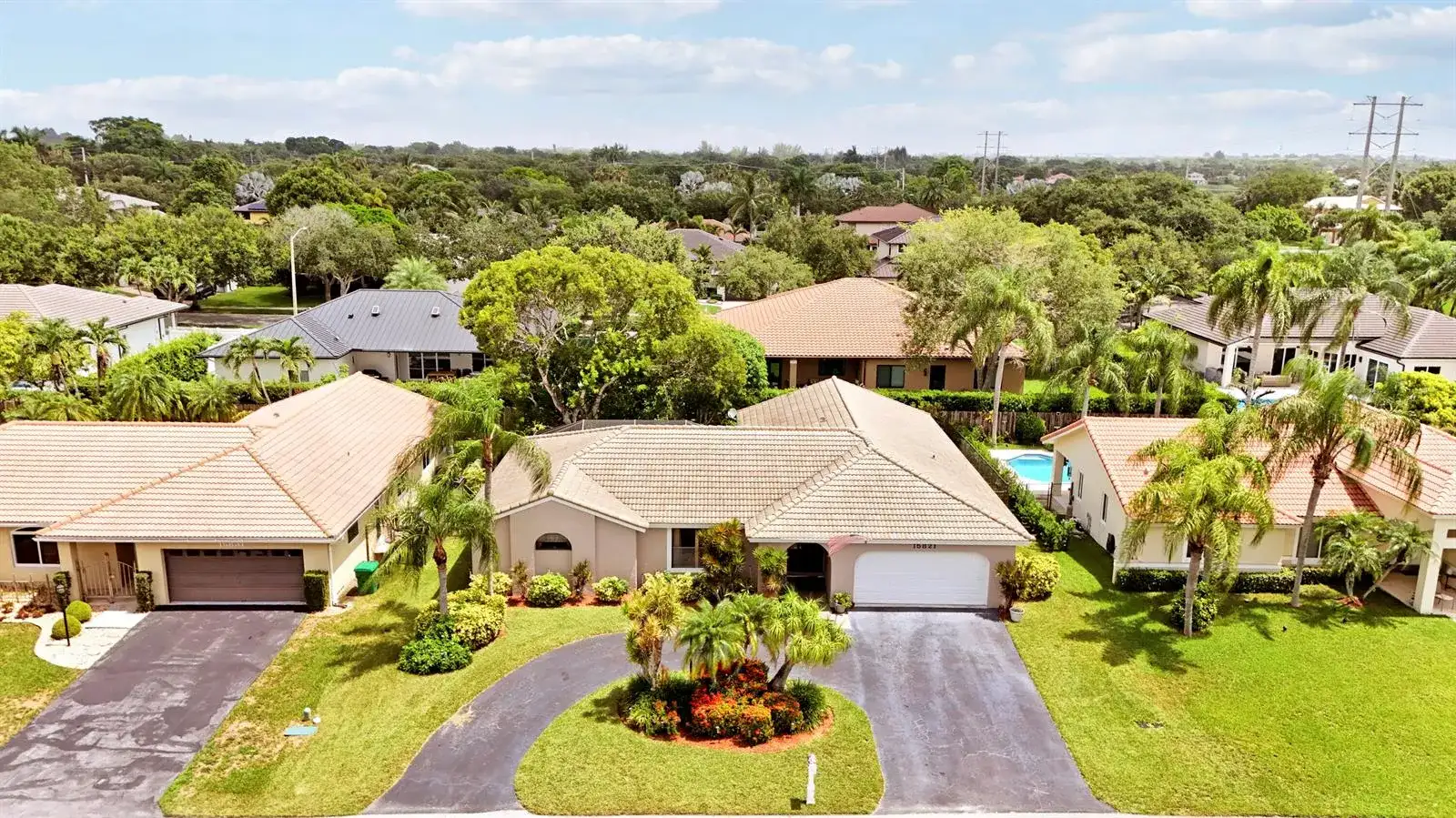 15821 Sedgewyck Circle N, Davie FL 33331 photo 5