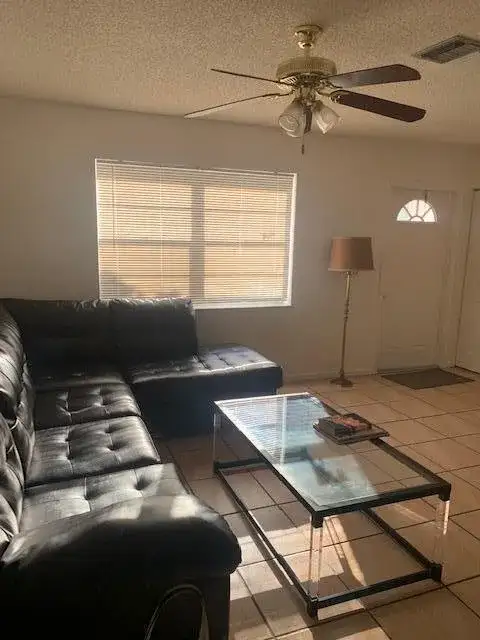 933 Francis Street, West Palm Beach FL 33405 photo 4