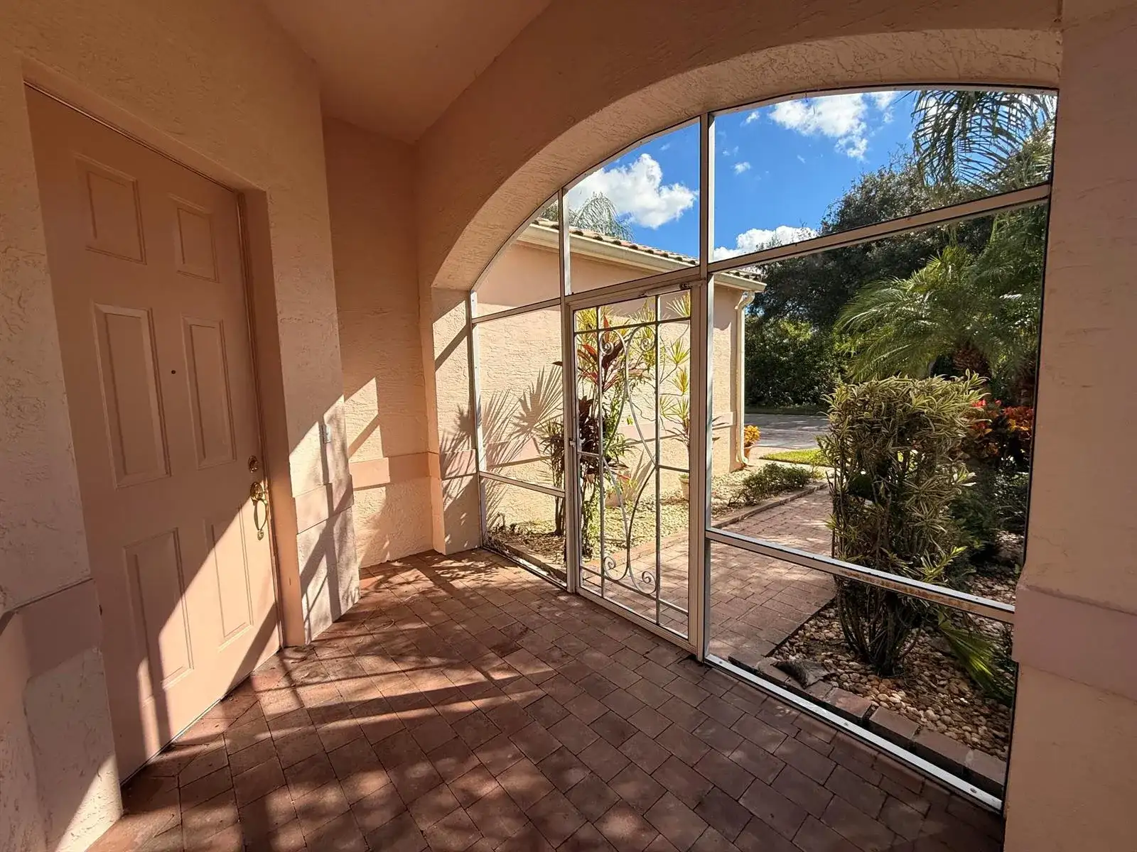 633 NW Whitfield Way, Port St. Lucie FL 34986 photo 3