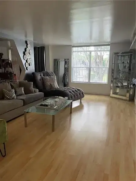 3690 INVERRARY Drive # 2Z, Lauderhill FL 33319 photo 4