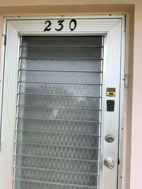 230 N KENT N # 230, West Palm Beach FL 33417 photo 2