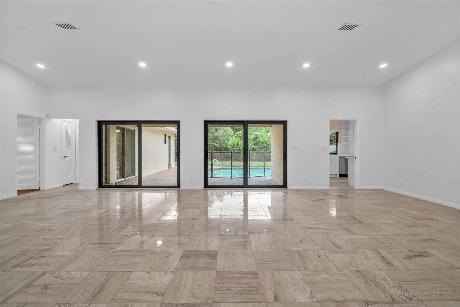 3020 N 34TH Street, Hollywood FL 33021 photo 3