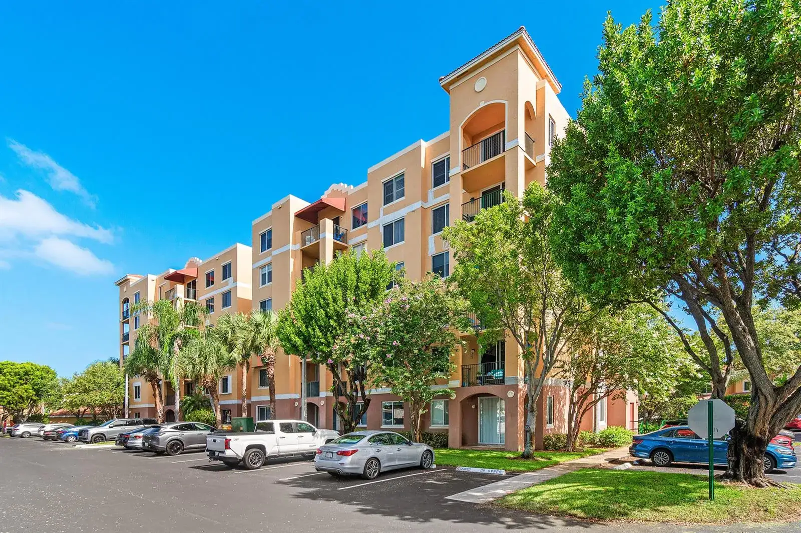 1000 Scotia Drive # 102, Hypoluxo FL 33462 photo 2