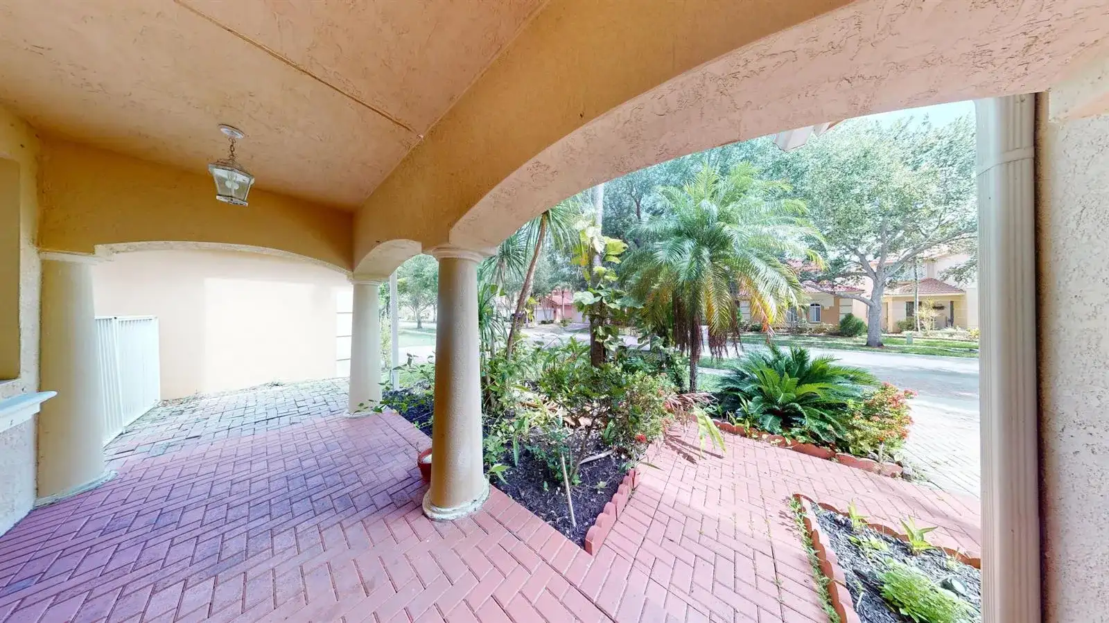 6786 Aliso Avenue, West Palm Beach FL 33413 photo 3