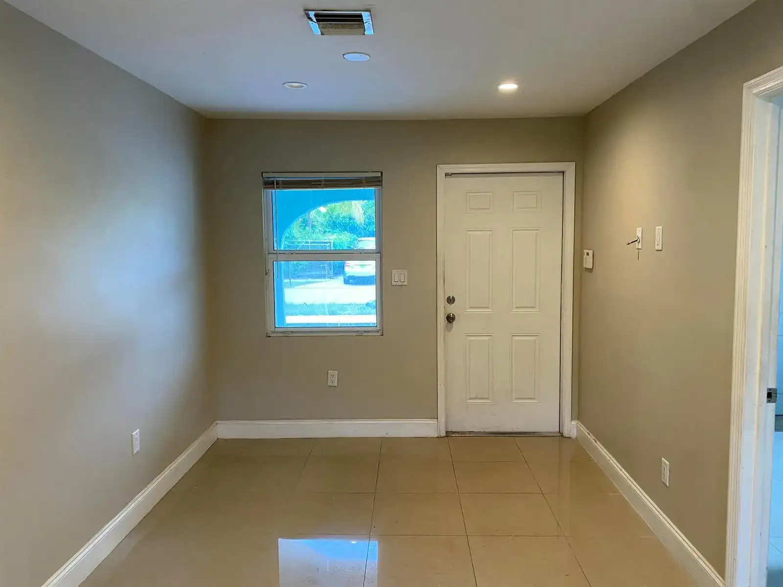 638 SW 7TH Avenue, Delray Beach FL 33444 photo 5