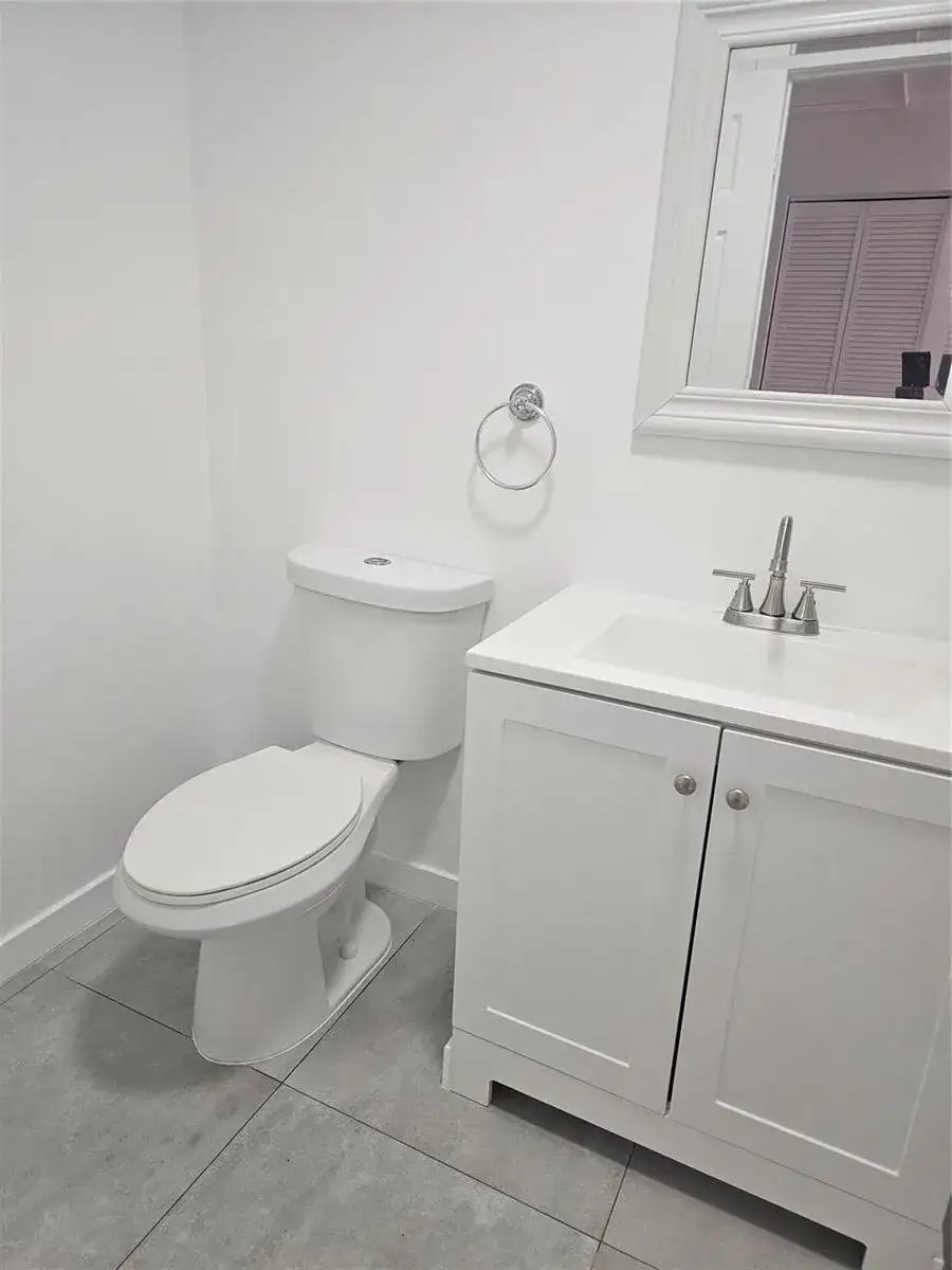 5219 NW 18th Court, Lauderhill FL 33313 photo 4