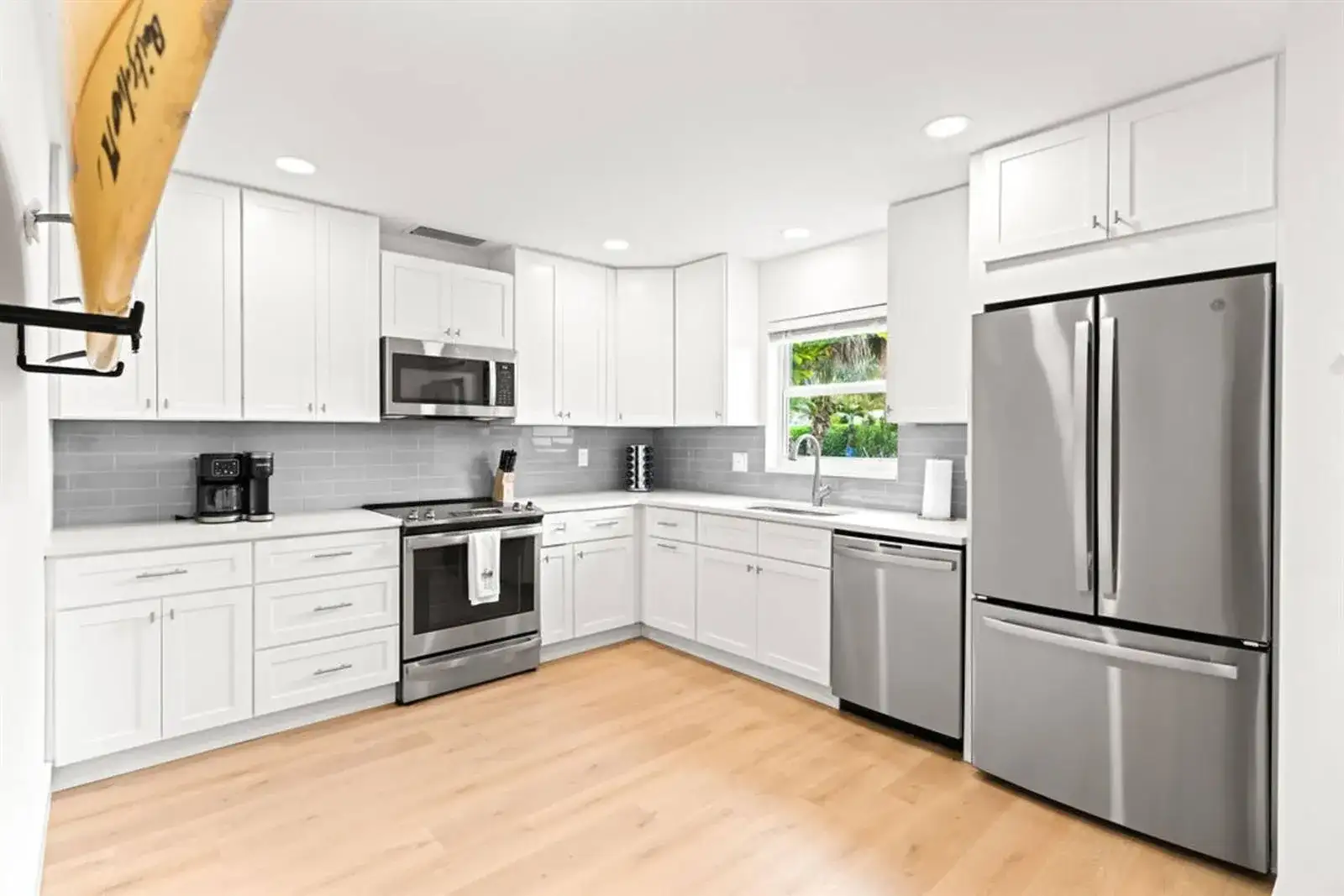 1216 Surf Road, Singer Island FL 33404 photo 4