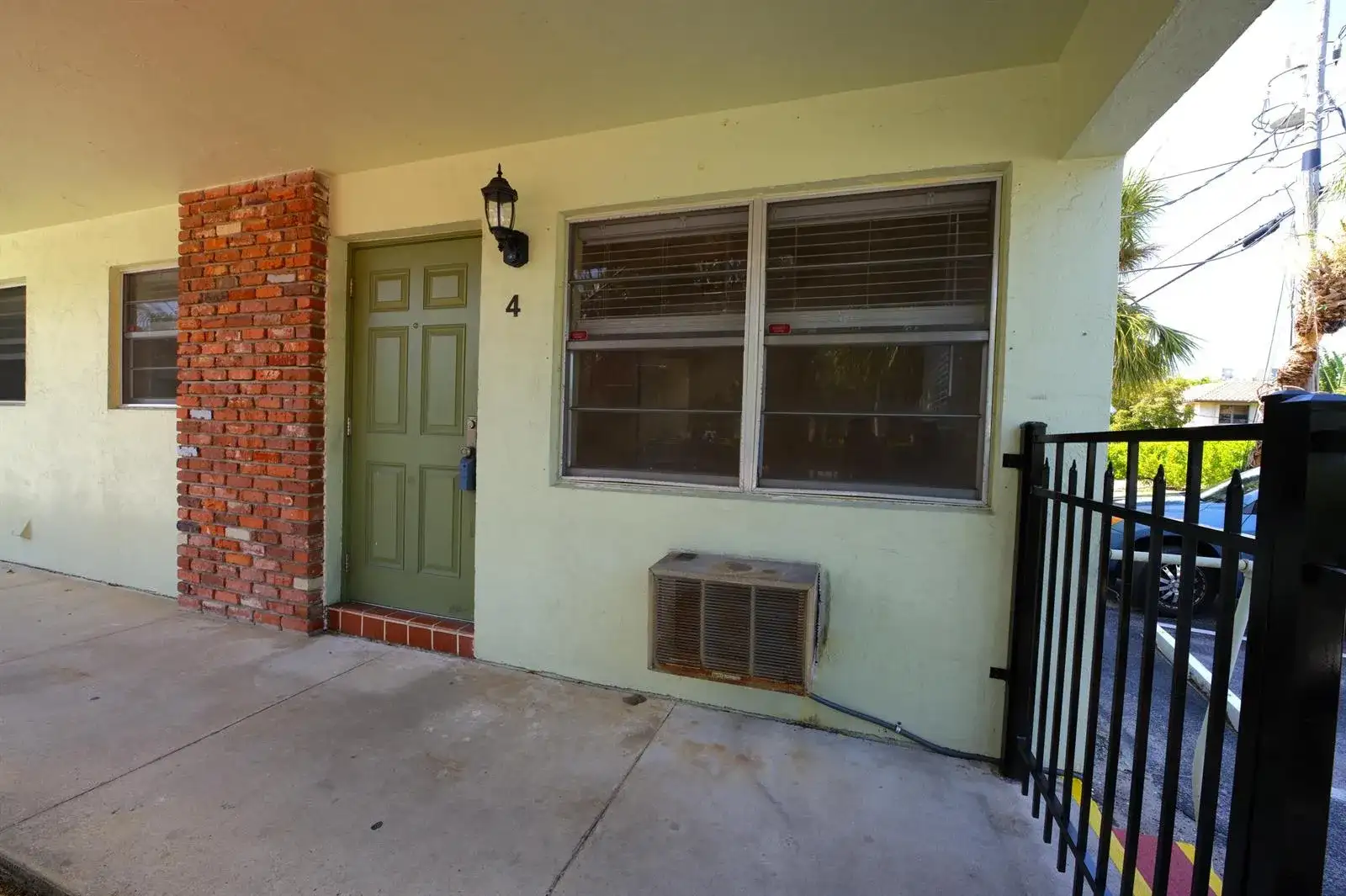 220 Lucerne Avenue # 4, FL 33460 photo 4