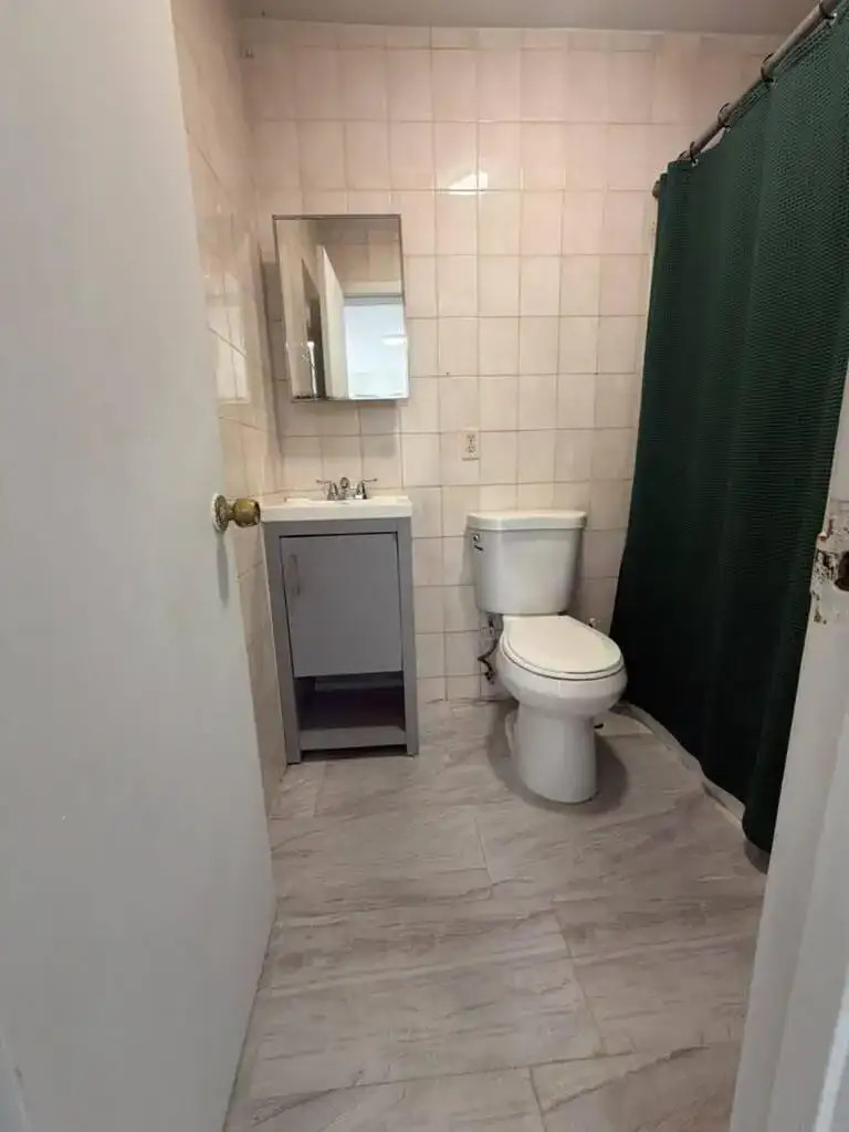 2137 NW 1st Terrace # R, Miami FL 33125 photo 5