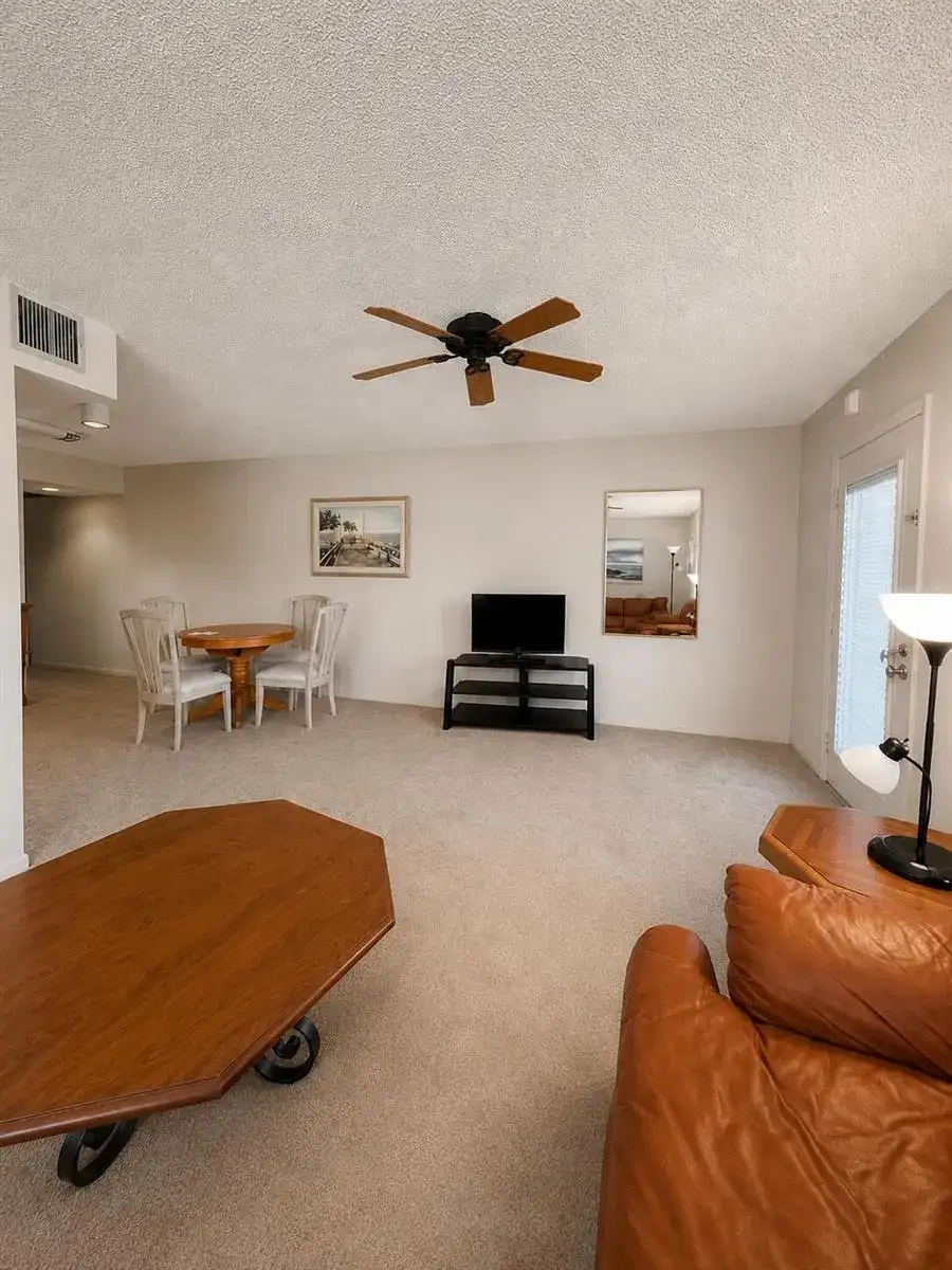1901 Bermuda Circle # F2, Coconut Creek FL 33066 photo 4