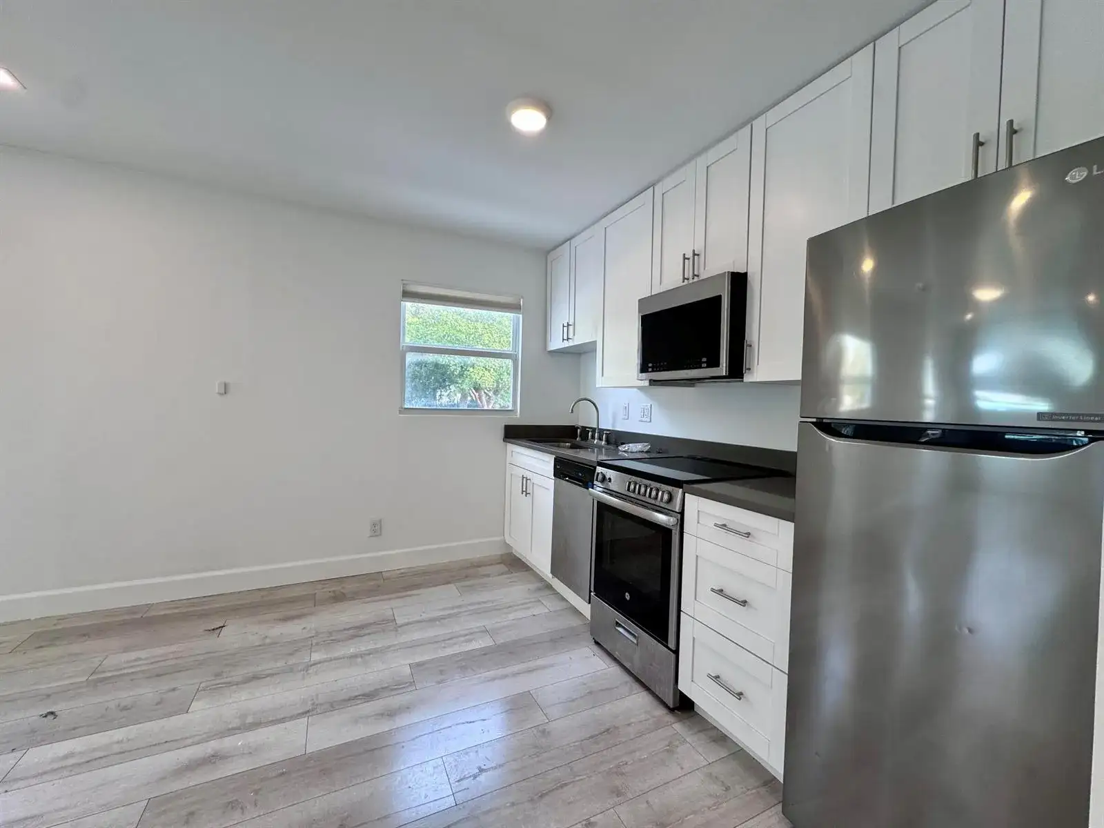 102 S K Street Unit 1, FL 33460 photo 4