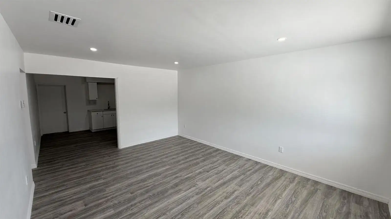 1063 NW 108th Terrace, Miami FL 33168 photo 3