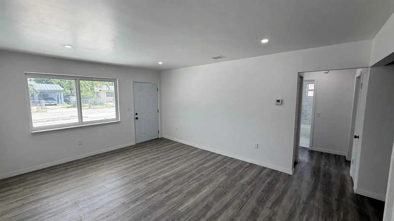 1063 NW 108th Terrace, Miami FL 33168 photo 4