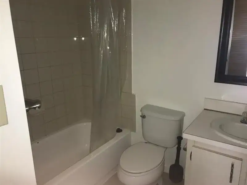 5825 Washington Street # B, Hollywood FL 33023 photo 4
