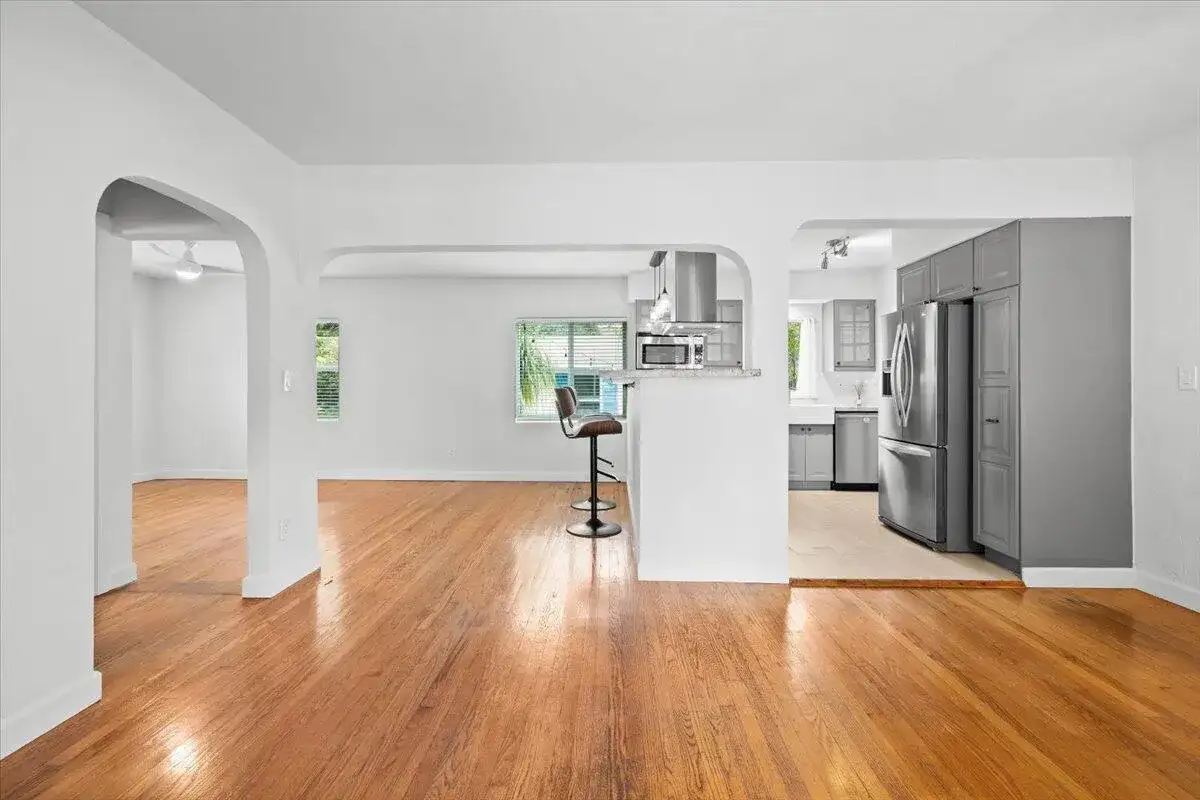 305 NE 14th Avenue, Fort Lauderdale FL 33301 photo 5