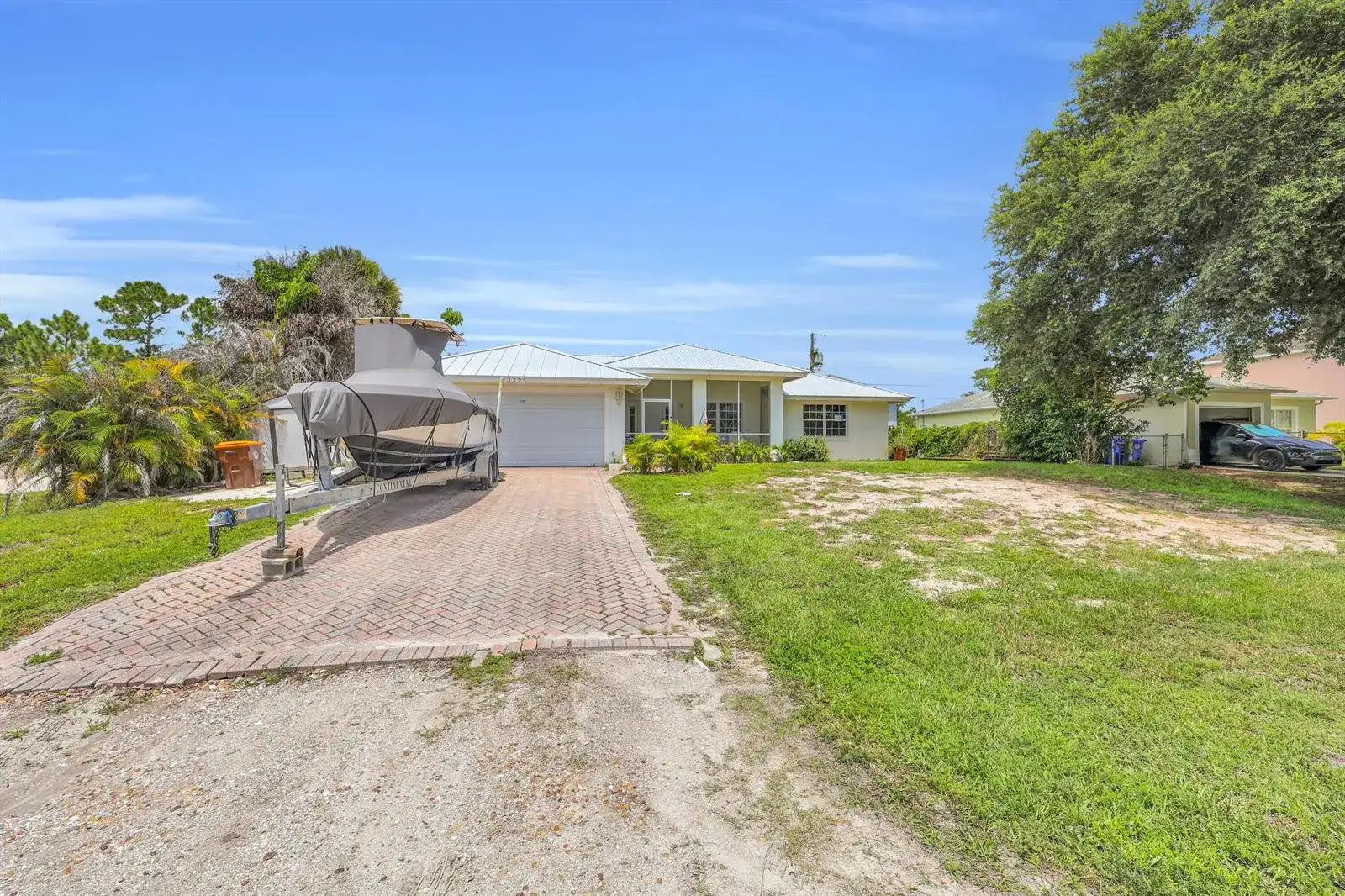 1295 12th Avenue SW, Vero Beach FL 32962 photo 2