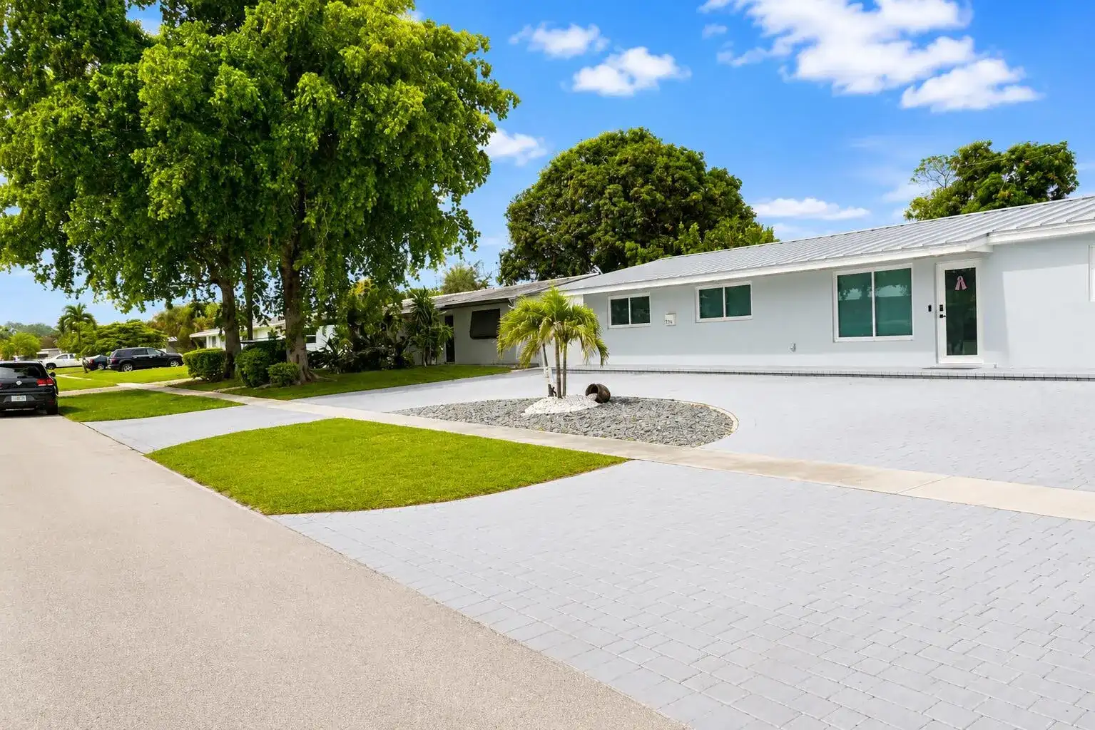 1316 SE 3RD Avenue, Deerfield Beach FL 33441 photo 2