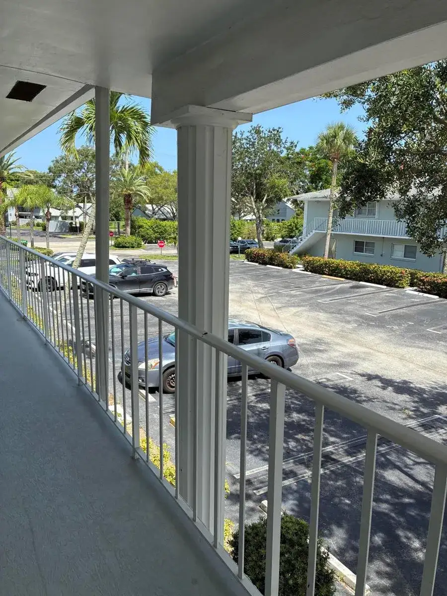 2600 SW 22nd Avenue # 908, Delray Beach FL 33445 photo 3