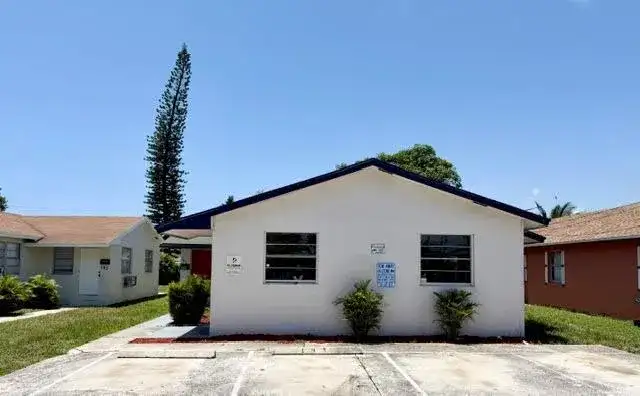 149 W 17th Street, Riviera Beach FL 33404 photo 2