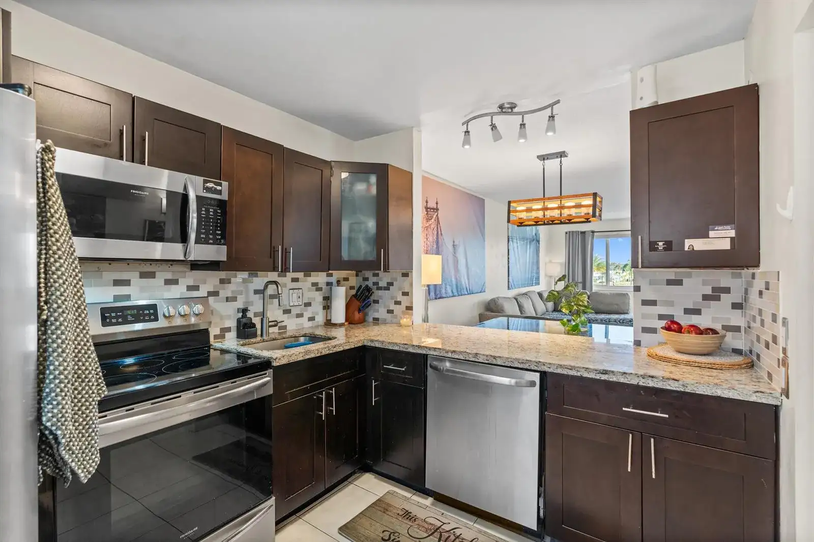 2223 PARK Lane # 210, Hollywood FL 33021 photo 3