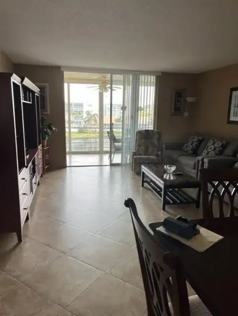 315 SE 11TH Terrace # 305, Dania Beach FL 33004 photo 3