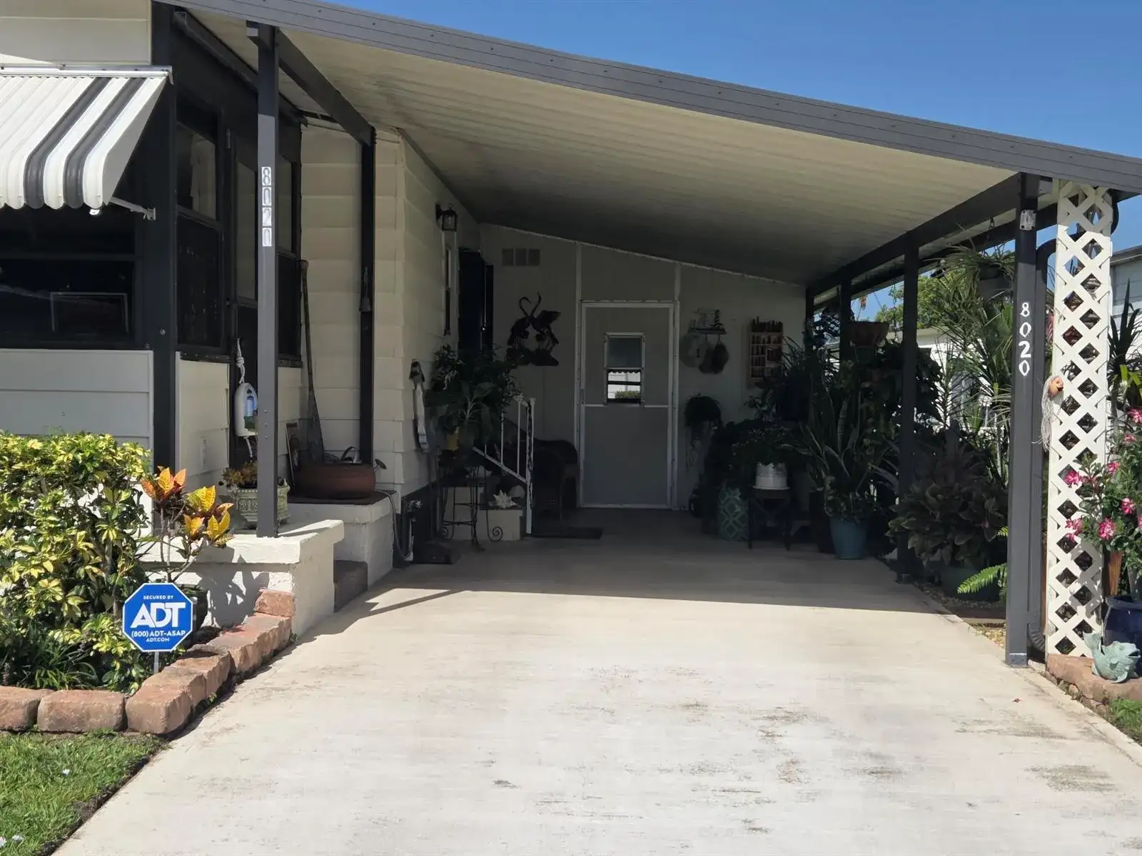 8020 SE Shenandoah Drive, Hobe Sound FL 33455 photo 3