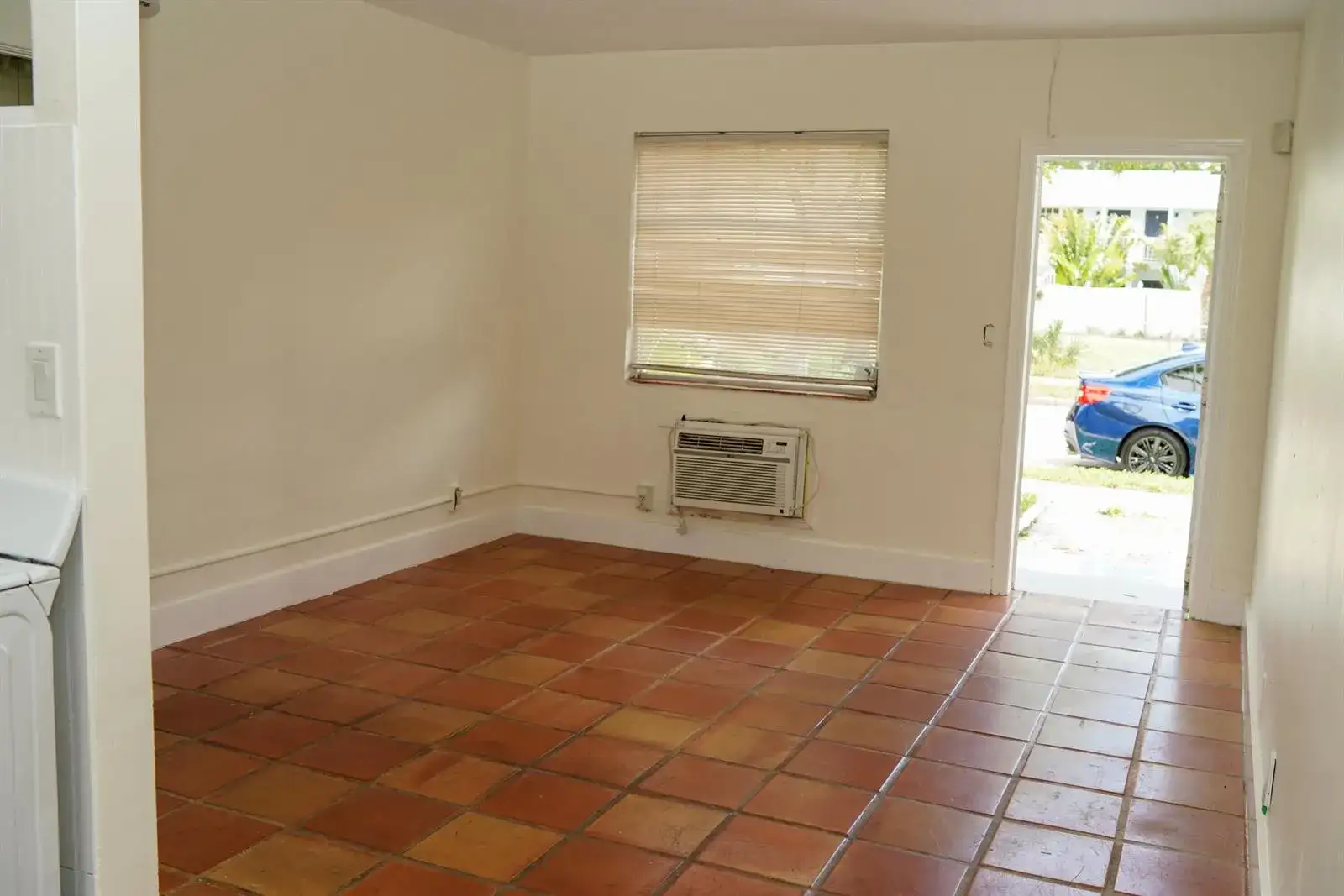 400 51st Street # 404, West Palm Beach FL 33407 photo 3