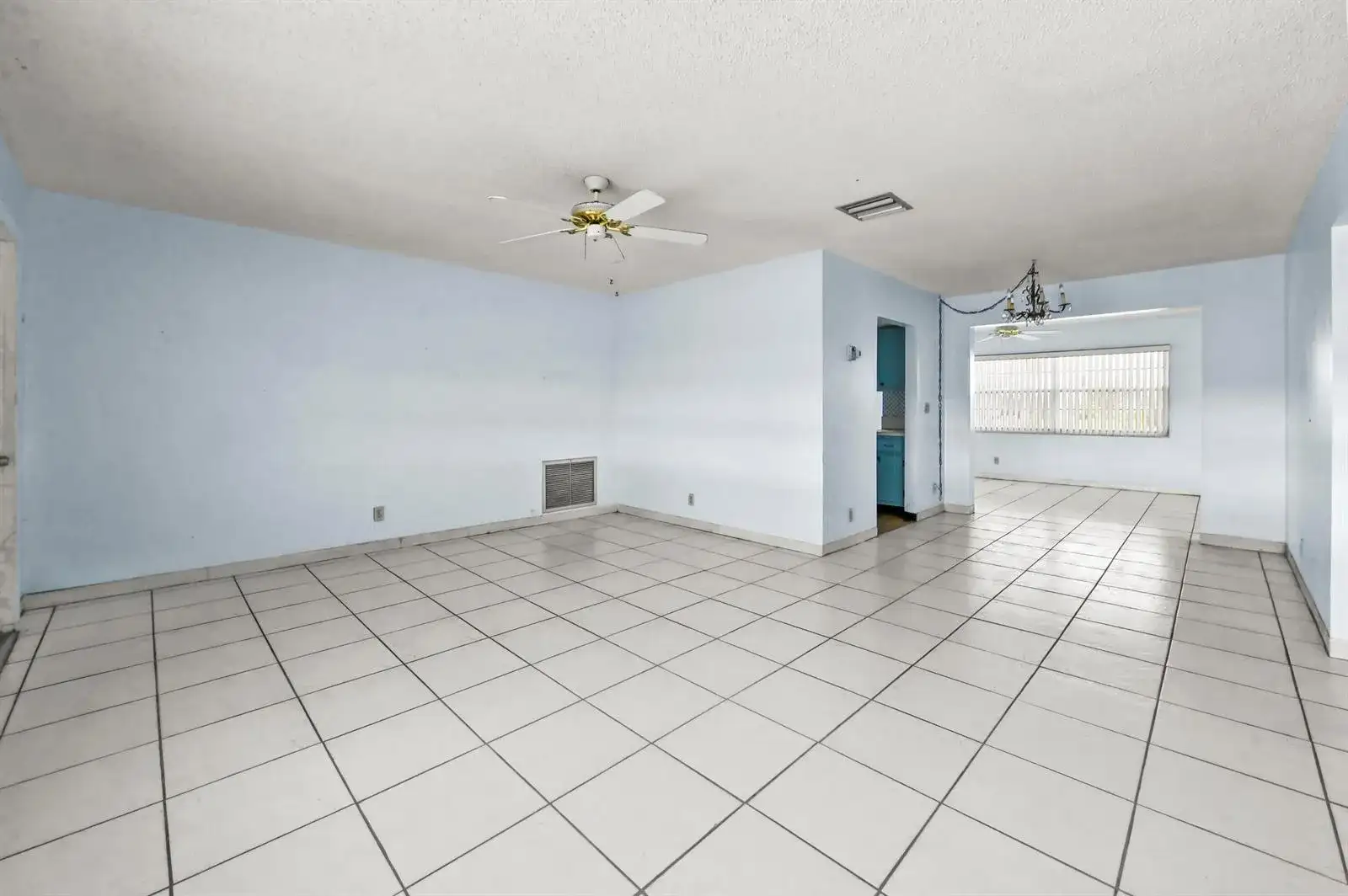 1196 SW Lake Circle, Boynton Beach FL 33426 photo 4