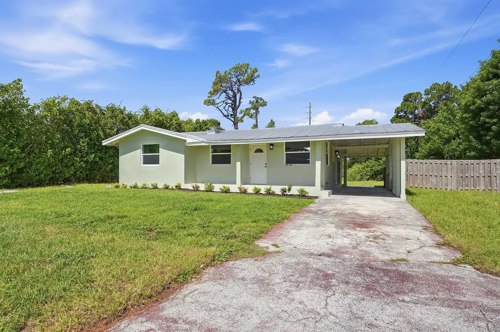 5926 SE INEZ Avenue, Stuart FL 34997 photo 5