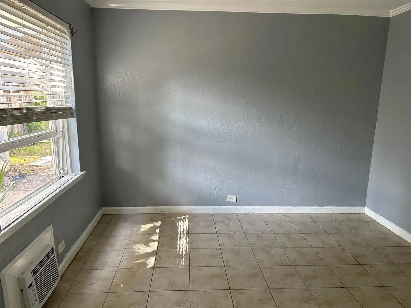 1917 NE 2ND Street # 2, Deerfield Beach FL 33441 photo 3