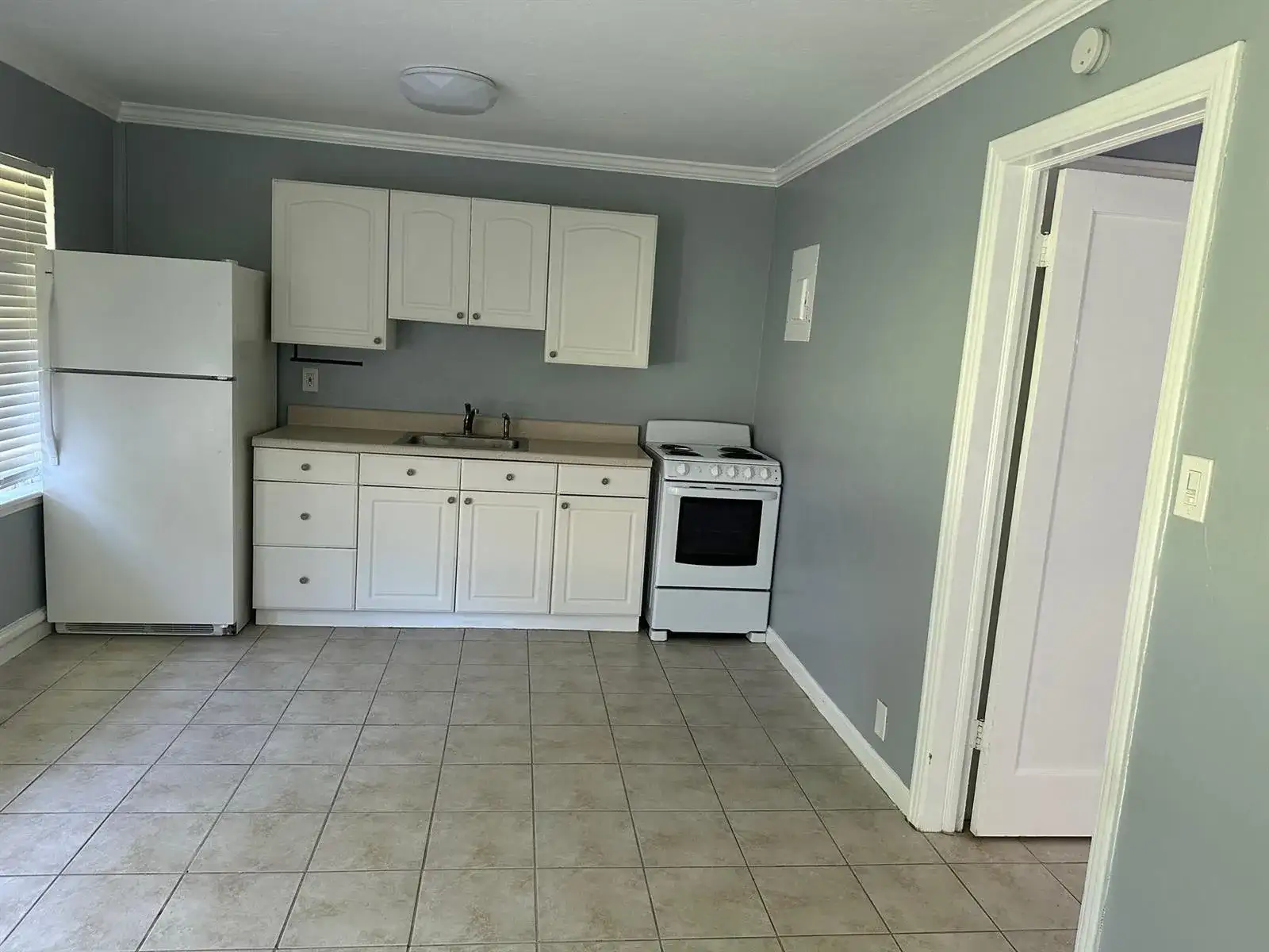 1917 NE 2ND Street # 2, Deerfield Beach FL 33441 photo 5