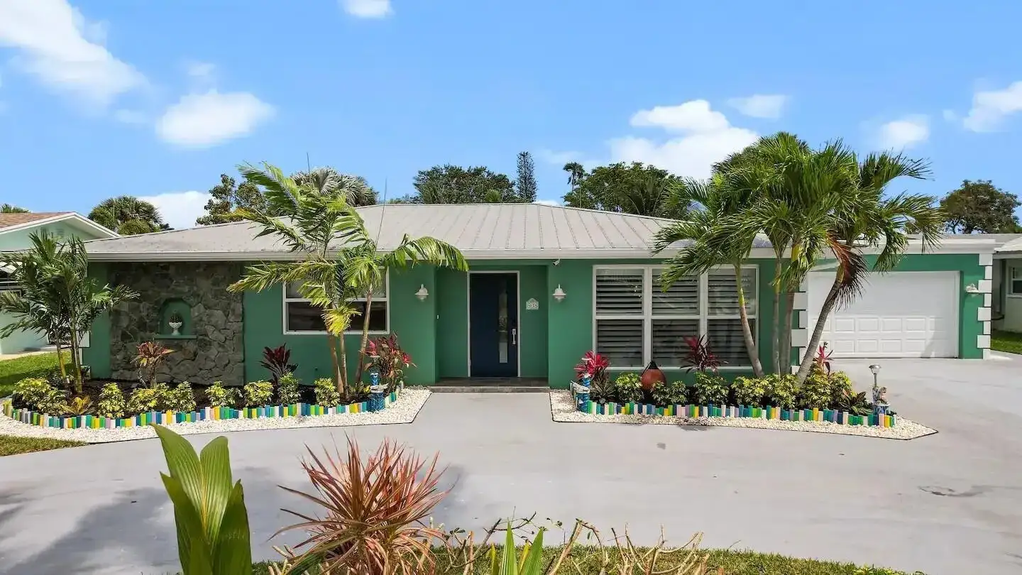 608 Malabar Avenue, Fort Pierce FL 34949 photo 4
