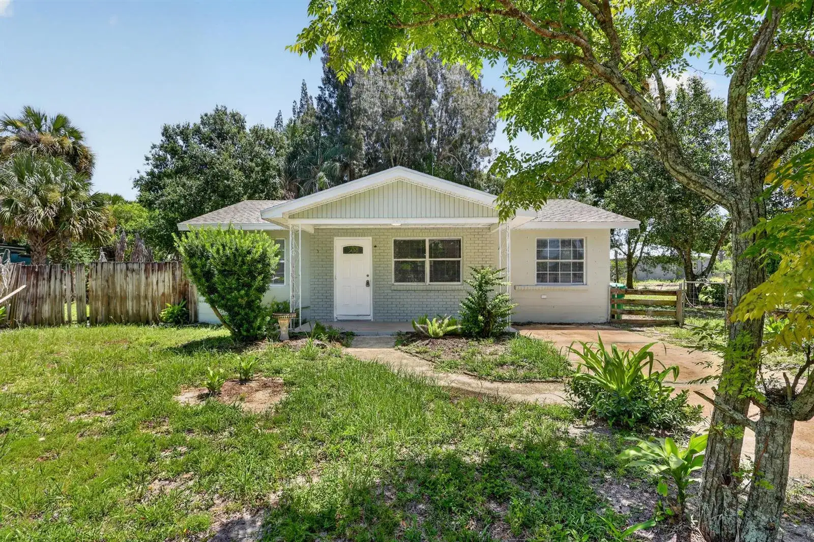 1920 N 48th Street, Fort Pierce FL 34947 photo 2
