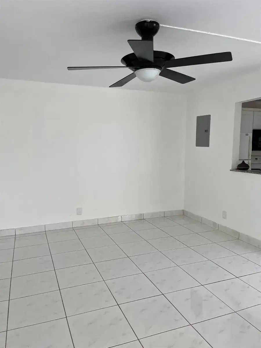 251 F Brittany # F, Delray Beach FL 33446 photo 4