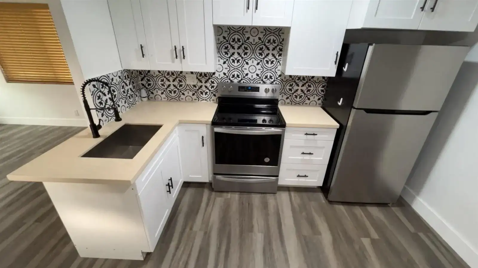 4503 NW 47TH Court, Tamarac FL 33319 photo 5