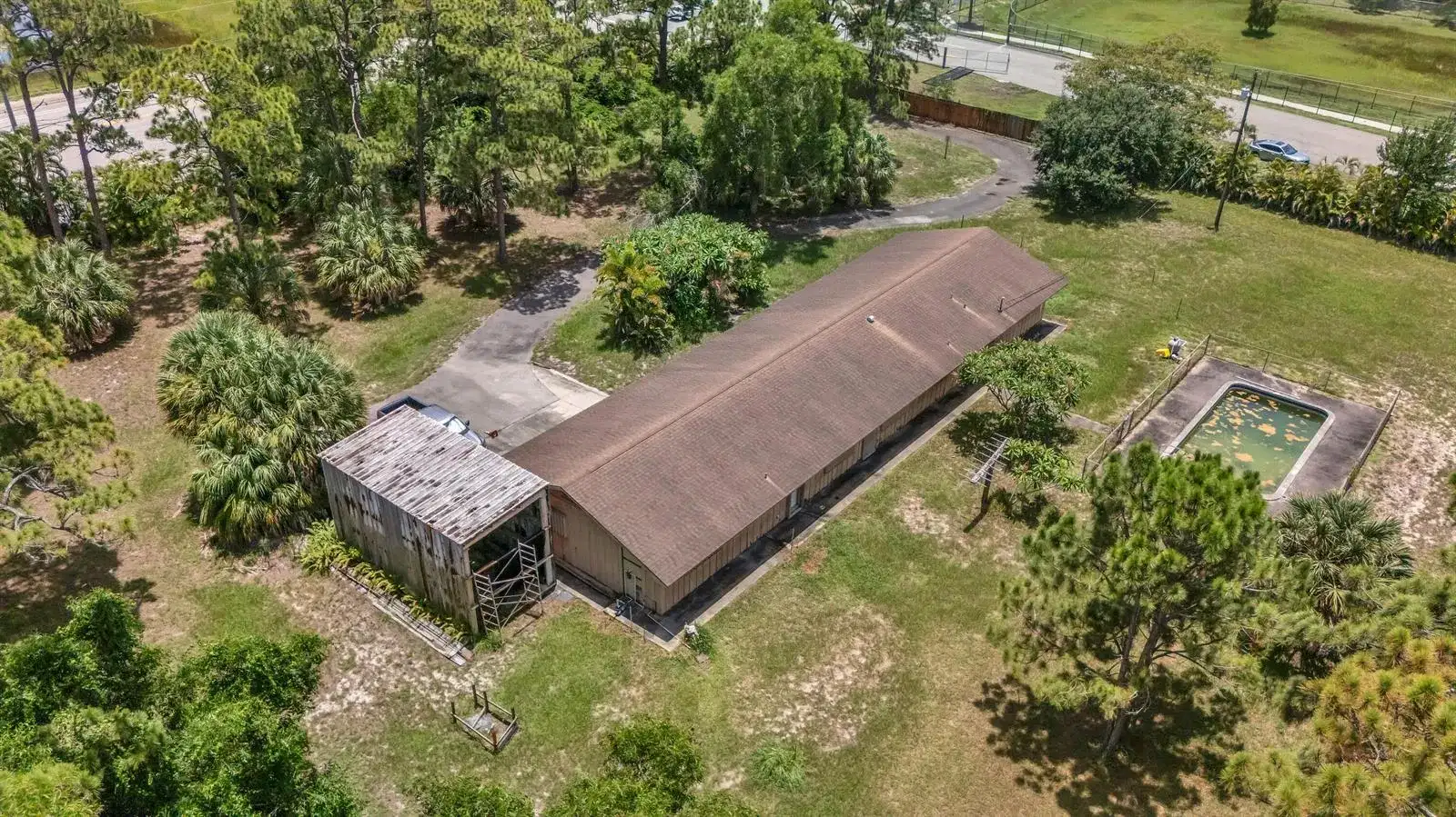 4899 S Haverhill Road, FL 33463 photo 4