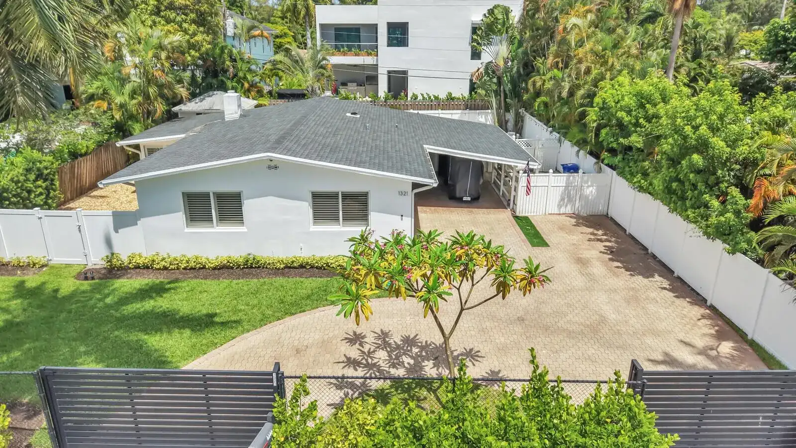 1321 CORDOVA Road, Fort Lauderdale FL 33316 photo 2