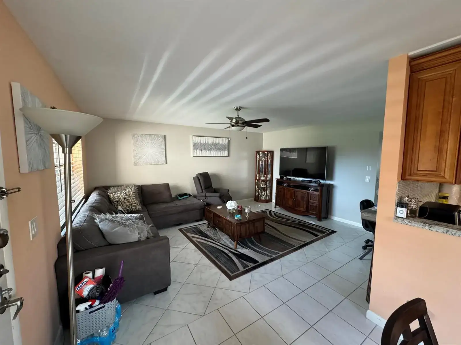 669 Burgundy N, Delray Beach FL 33484 photo 3