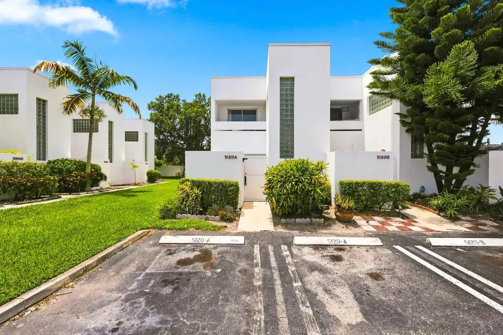 5120 Elmhurst Road # A, West Palm Beach FL 33417 photo 4