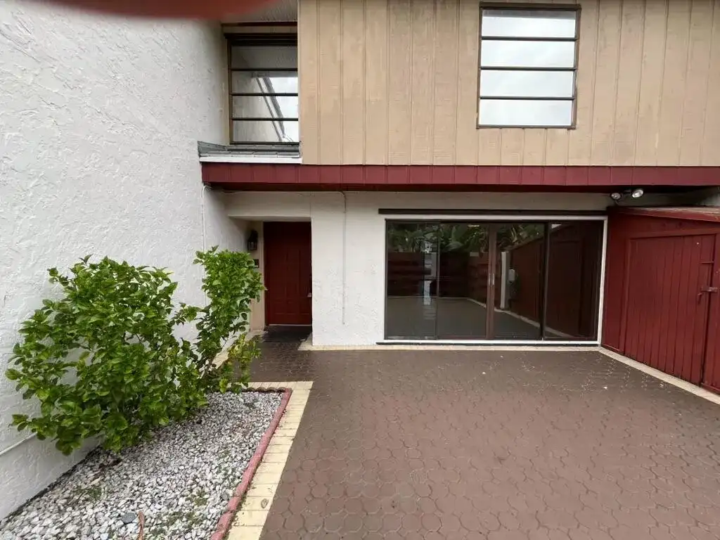3094 BERMWOOD Lane # 237, Hollywood FL 33021 photo 2