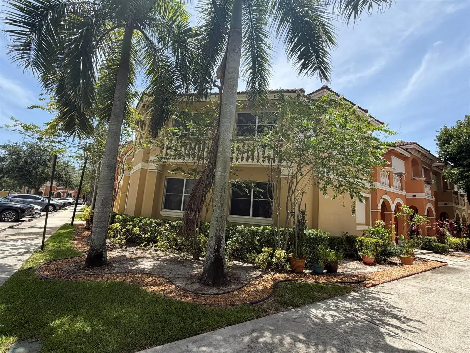8928 SW 18TH Street, Miramar FL 33025 photo 2