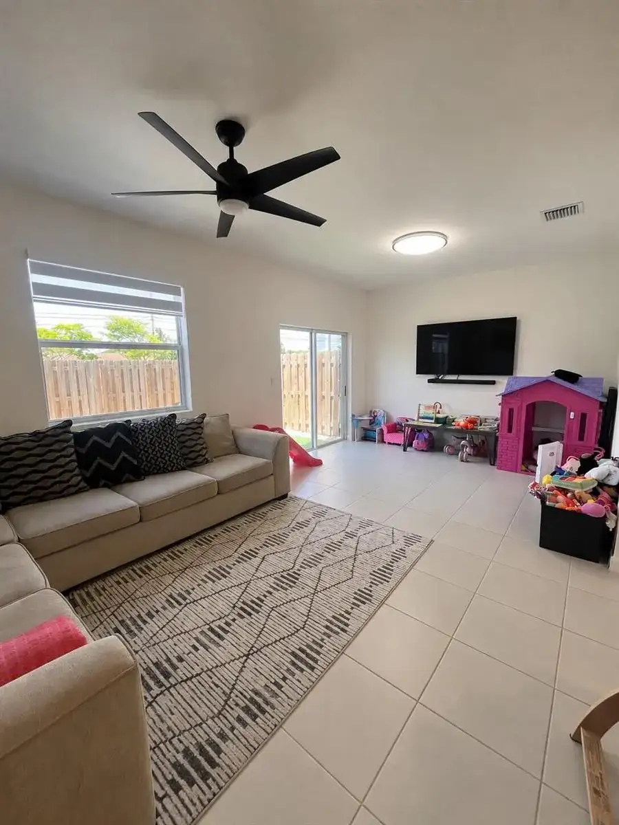 16229 SW 288th Terrace, Homestead FL 33033 photo 3