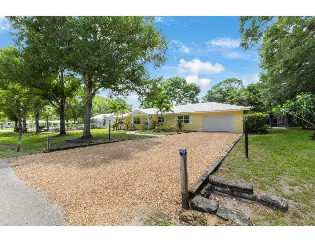 1125 41ST Avenue, Vero Beach FL 32960 photo 2